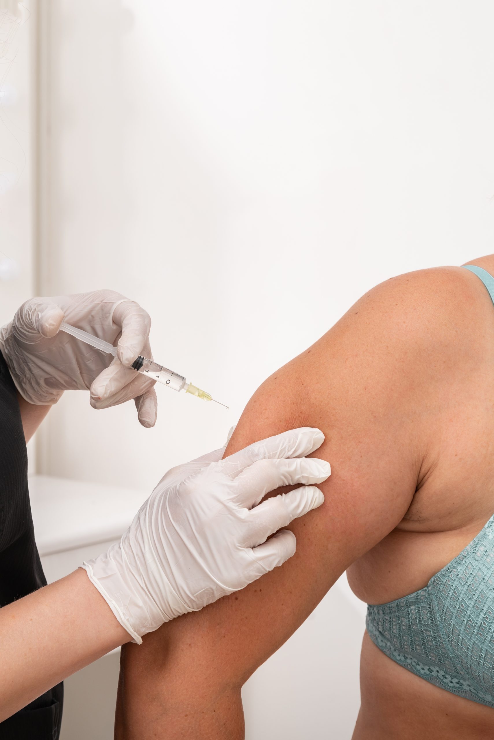 numb arm after b12 injection How to Deal with Vaccine Pain After Your Shot main image 1